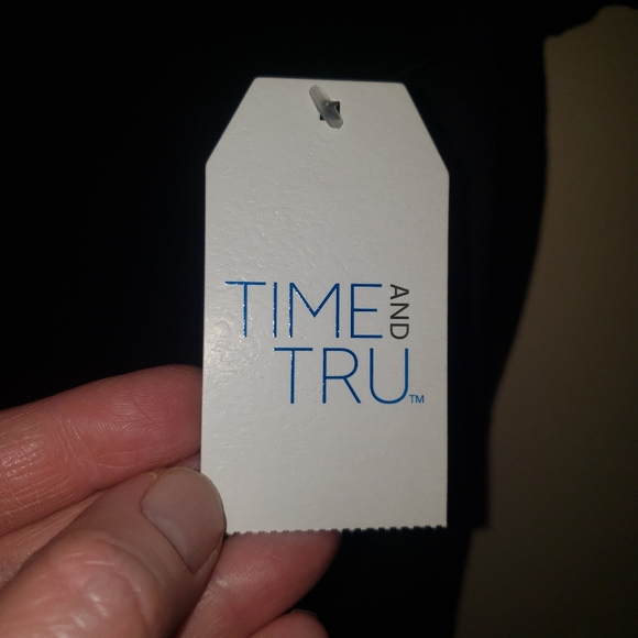 Black high-low t-shirt - Picture 5 of 7